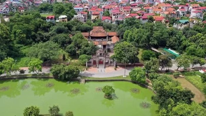 Đình Ngự triều Di quy trong quần thể Di tích quốc gia đặc biệt Thành cổ Cổ Loa, Hà Nội. (Ảnh GIANG NAM)