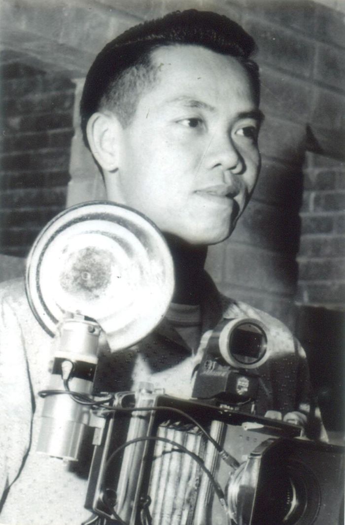 Phạm Xuân Ẩn khi theo học môn Báo chí tại Đại học cộng đồng Orange Coast College ở California Mỹ, năm 1958.