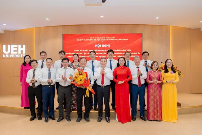 Ban Chấp hành Đảng bộ các Trường Đại học, Cao đẳng TPHCM ra mắt. Ảnh: NHÂN NGUYỄN