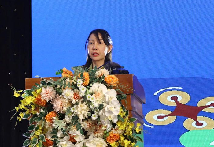 Đại biểu tham dự trình bày tham luận