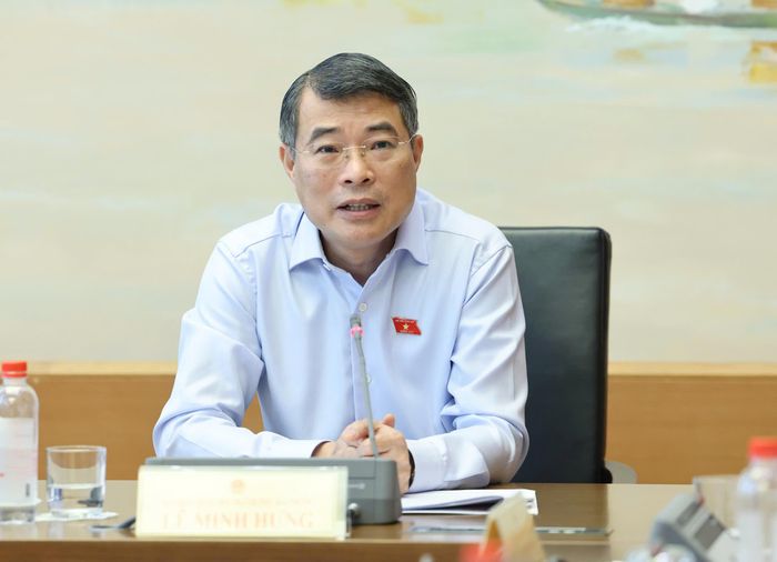  Thủ tướng Lê Minh Hưng phát biểu tại phiên thảo luận tổ đại biểu Quốc hội, chiều 23-10. Ảnh: QUANG PHÚC 