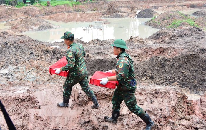  Các hài cốt liệt sĩ được tìm thấy trong ngày 23-10 