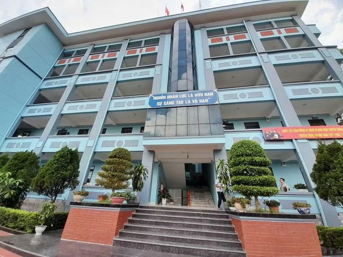 Trụ sở phân hiệu đào tạo Trường Cao đẳng Than - Khoáng sản Việt Nam tại Hoành Bồ (Quảng Ninh).