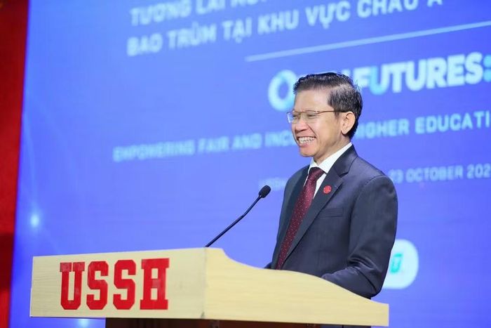 GS.TS. Hoàng Anh Tuấn, Hiệu trưởng Trường Đại học Khoa học Xã hội và Nhân văn (ĐHQG Hà Nội).