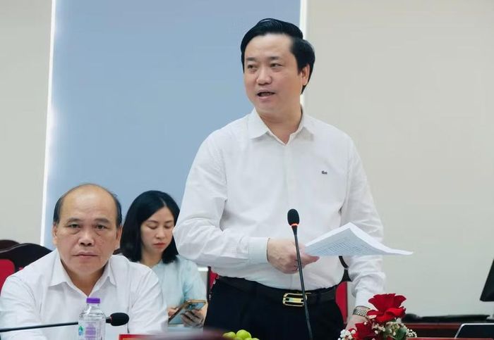 Ông Đỗ Đức Quế, Giám đốc Sở GD&ĐT Thanh Hoá phát biểu.