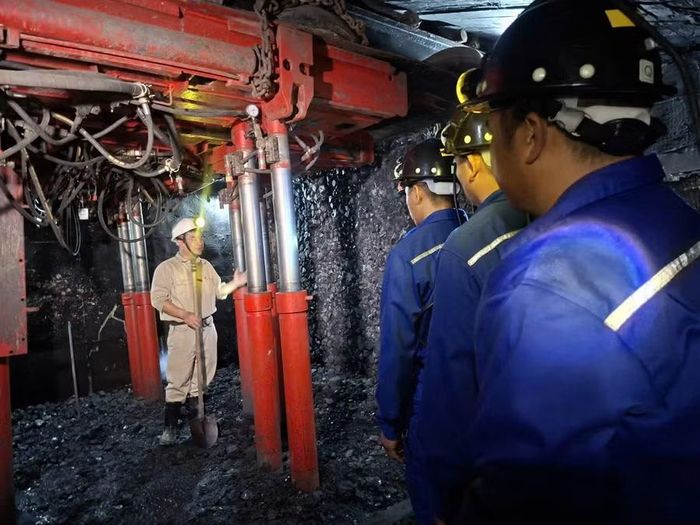Học viên được đào tạo miễn học phí, bao tiêu đầu ra với mức thu nhập ổn định.