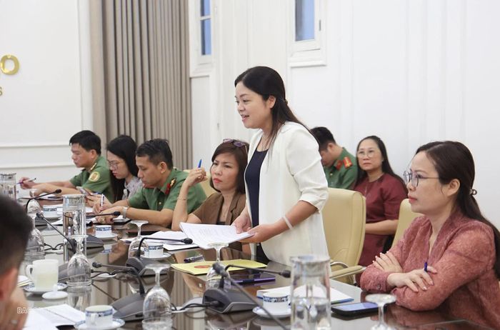 Ủy viên Ban Thường vụ Tỉnh ủy, Phó Chủ tịch UBND tỉnh Thái Nguyên phát biểu tại buổi làm việc. (Ảnh: Thành Long)