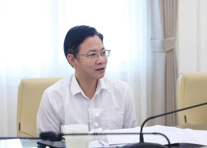 Thứ trưởng Ngoại giao, Chủ tịch Ủy ban Quốc gia UNESCO Việt Nam Ngô Lê Văn phát biểu tại buổi làm việc. (Ảnh: Thành Long)