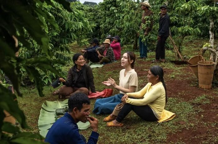 Lynk Lee đảm nhận phần điệp khúc trong “Những em bé mặt trời”. Ảnh: NVCC