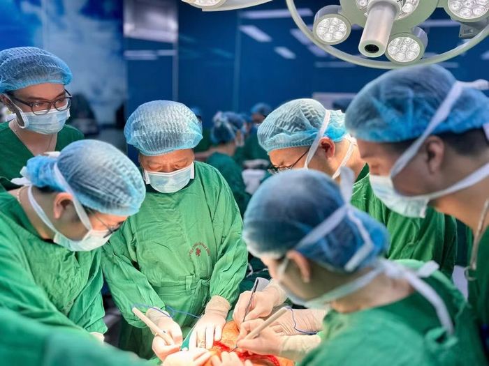 Việt Nam hiện có hơn 30 bệnh viện đủ điều kiện ghép tạng. Ảnh: Bệnh viện Phổi Trung ương