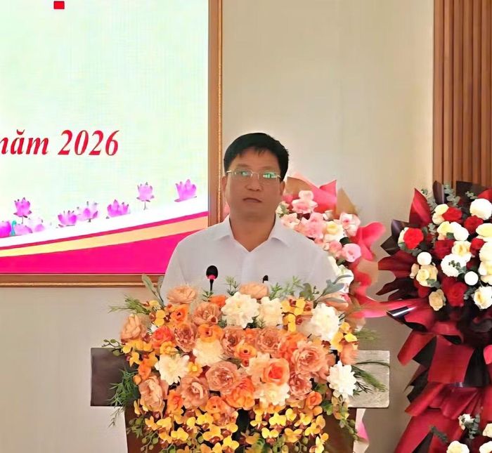 Thầy Nguyễn Văn Anh - Hiệu trưởng Trường TH & THCS Lương Sơn.