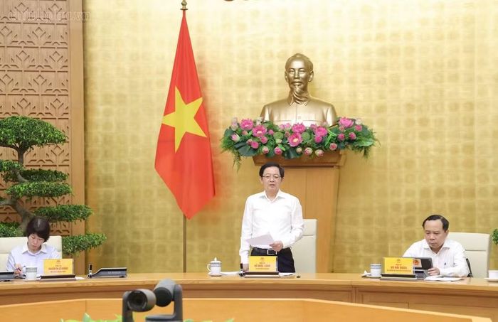 Phó Thủ tướng yêu cầu các bộ, ngành và UBND các địa phương khẩn trương thành lập Quỹ phát triển KH&CN theo quy định - Ảnh: CP