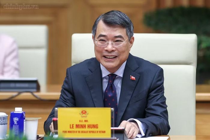 Thủ tướng Chính phủ chúc mừng Điều phối viên Thường trú, các trưởng đại diện và toàn thể cán bộ, nhân viên Liên hợp quốc tại Việt Nam nhân Ngày Liên hợp quốc - Ảnh: CP