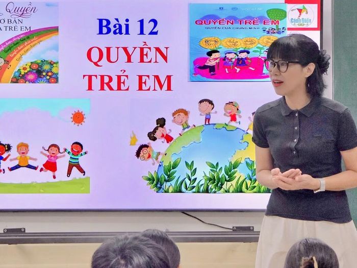 Cô Nguyễn Thị Vân Hồng - Hiệu trưởng trường Tiểu học và THCS Chương Dương (Hà Nội) cho rằng bạo lực với giáo viên là hành vi không thể chấp nhận, dù xuất phát từ bất kỳ nguyên nhân nào.