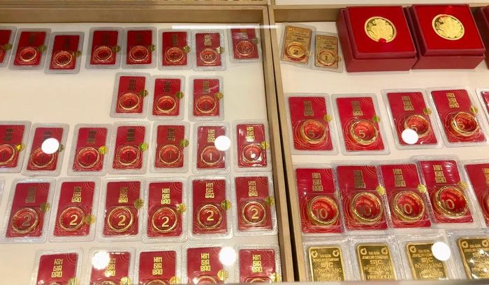 Giá vàng trong nước có mức giảm nhẹ. Ảnh: NY.