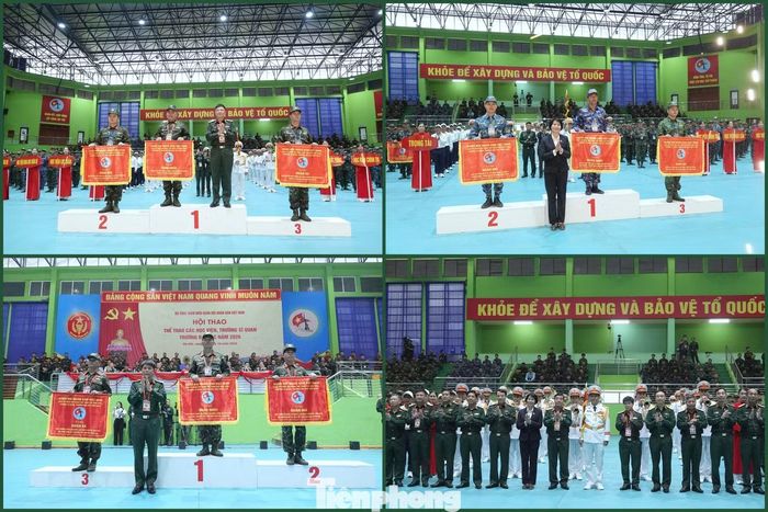 Ban tổ chức Hội thao trao giải các đội Nhất, Nhì, Ba các khối.