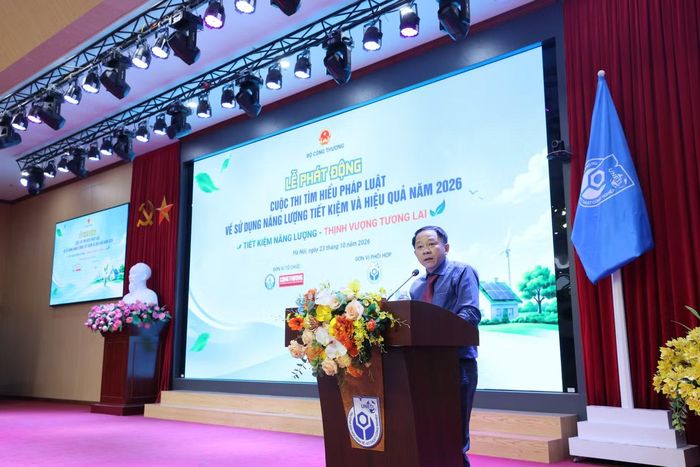 Ông Trần Thanh Tùng - Quyền Cục trưởng Cục Năng lượng - Dầu khí chia sẻ về vai trò của tiết kiệm năng lượng trong nền kinh tế