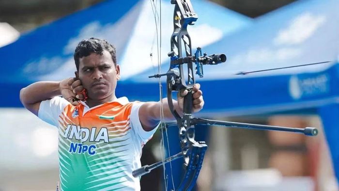 Toman Kumar Taram - người đã chuyển sang công việc cảnh sát - vừa giành HCV Asian Para Games