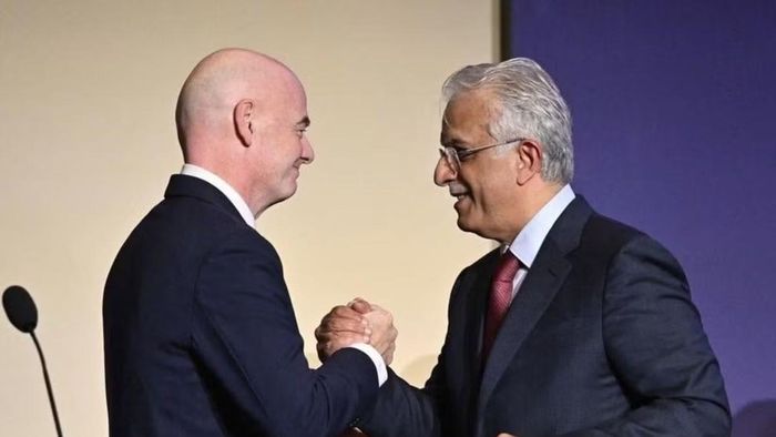 Chủ tịch AFC và Infantino.