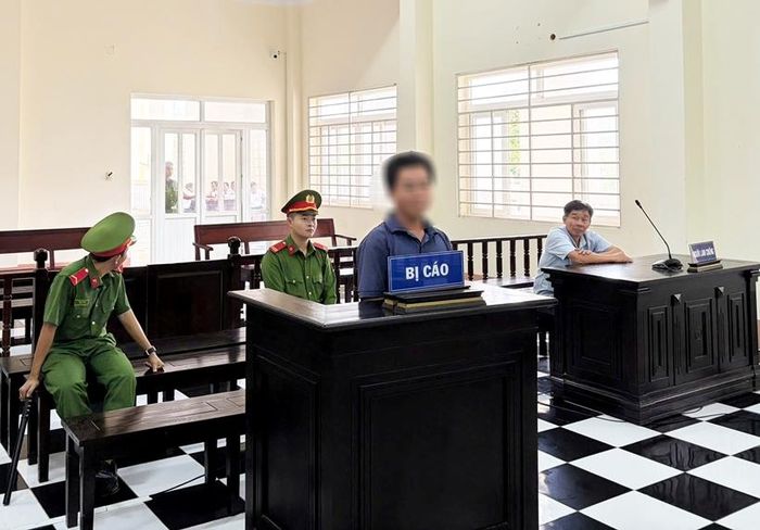  Từ cáo trạng của VKSND khu vực 6, TP Cần Thơ, ngày 23/10/2026, TAND khu vực 6, TP Cần Thơ đưa vụ án ra xét xử và tuyên phạt Dương Hải Toàn 7 năm tù về tội “Tham ô tài sản”.