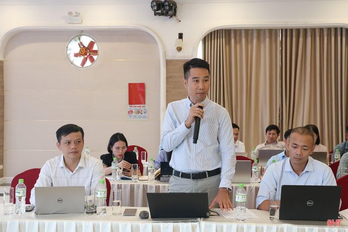 Ông Phan Tiến Thành - đại diện Công ty TNHH Green Carbon Japan Việt Nam (trực thuộc Công ty Green Carbon, Nhật Bản) thông tin một số nội dung liên quan đến phát triển thị trường tín chỉ carbon.