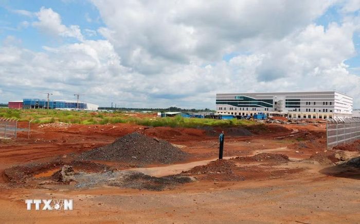 Khu cung cấp suất ăn, sửa chữa máy bay tại sân bay Long Thành đang hoàn thiện. (Ảnh: Công Phong/TTXVN)