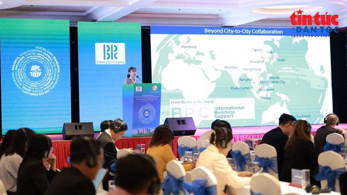 Bà Moriyama Ayako, Cục trưởng Cục Chiến lược Kinh tế, Chính quyền Thành phố Osaka.