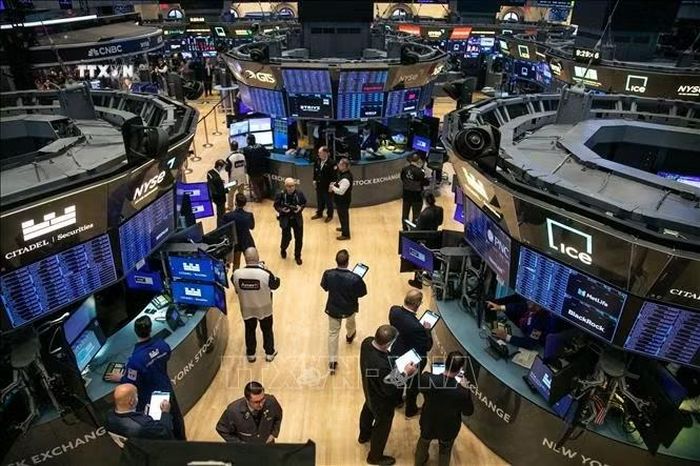 Trong phiên 22/10 tại Mỹ, chỉ số S&P 500 giảm 1,2%, còn Nasdaq Composite mất 2,6%. Ảnh tư liệu, minh họa: THX/TTXVN phát