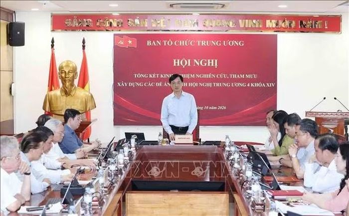 Đồng chí Nguyễn Duy Ngọc, Uỷ viên Bộ Chính trị, Bí thư Trung ương Đảng, Trưởng Ban Tổ chức Trung ương chủ trì Hội nghị. Ảnh: Phương Hoa/TTXVN
