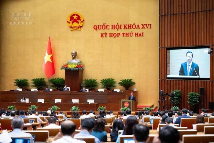 Chủ nhiệm Ủy ban Kinh tế và Tài chính Phan Văn Mãi (Ảnh: Media Quốc hội).