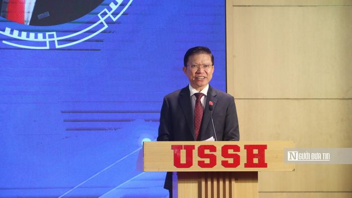GS.TS Hoàng Anh Tuấn phát biểu tại hội thảo (Ảnh: Quốc Tiệp).