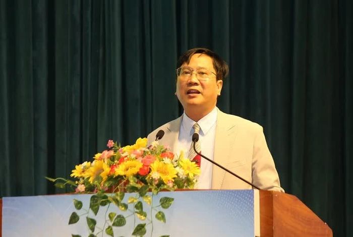 Ông Khổng Quốc Minh - đại diện Cục Đổi mới sáng tạo (Bộ KH&CN), giới thiệu các giải pháp thúc đẩy đổi mới và ứng dụng công nghệ trong doanh nghiệp.