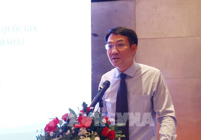 Ông Bùi Đức Hiếu, Phó Cục trưởng Cục Biến đổi khí hậu, phát biểu tại Hội thảo. Ảnh: Hồng Đạt - TTXVN