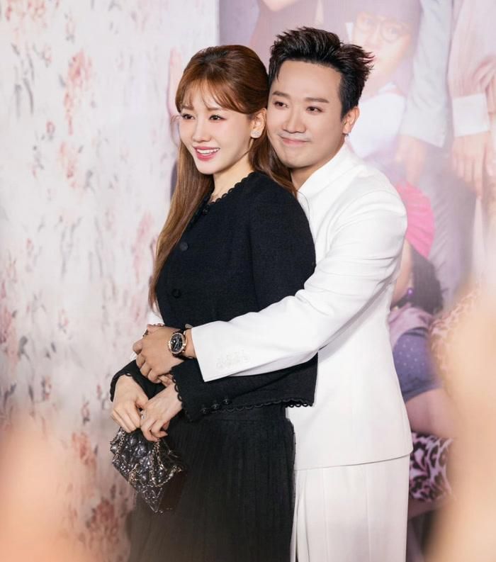 Vợ chồng Trấn Thành và Hari Won.