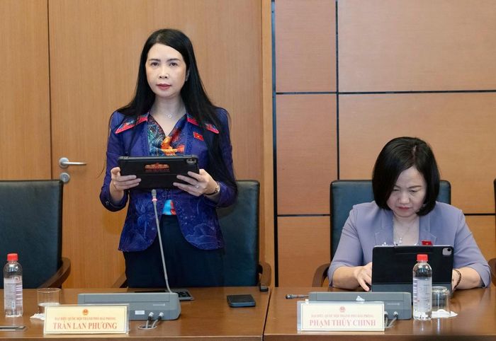 Đại biểu Quốc hội Trần Lan Phương đề nghị duy trì đánh giá tác động giới như một nội dung độc lập, bắt buộc khi xây dựng chính sách. Ảnh: Lâm Hiển