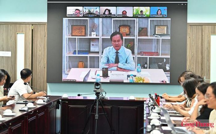 Ông Phùng Quốc Mẫn, Chủ tịch Hội Mỹ nghệ và Chế biến gỗ TP. Hồ Chí Minh.