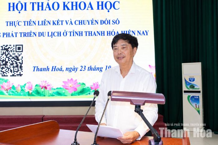 Đại biểu tham luận tại hội thảo.