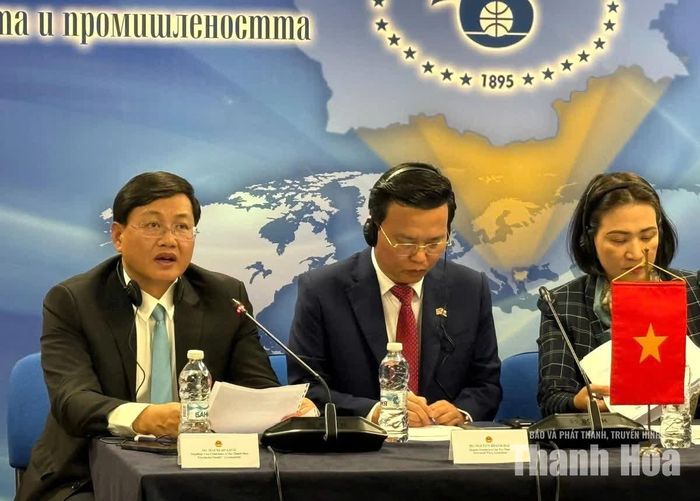 Phó Chủ tịch Thường trực UBND tỉnh Thanh Hoá Mai Xuân Liêm đề xuất kết nối với các nhà nhập khẩu, hệ thống phân phối Bulgaria. Ảnh: Sở Ngoại vụ tỉnh Thanh Hoá