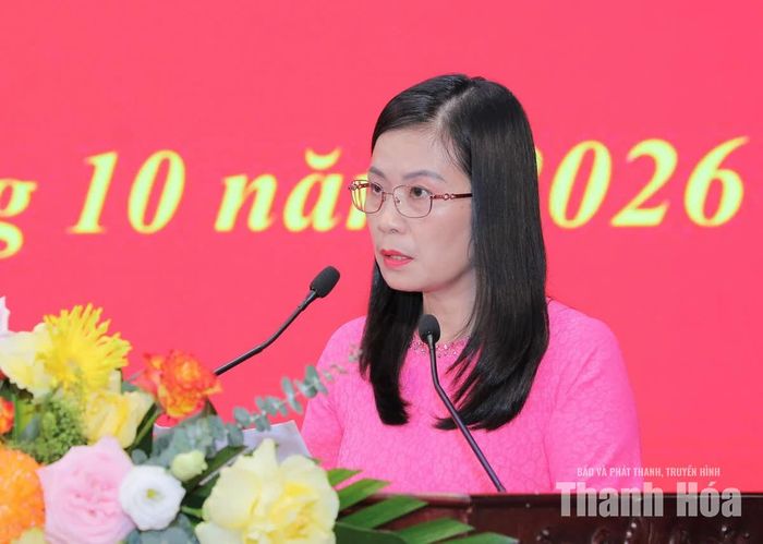 Đại biểu thảo luận tại hội nghị.