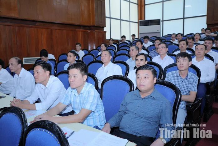 Đại biểu dự hội nghị.