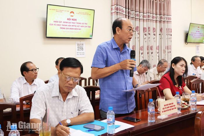 Đại biểu phát biểu tại hội nghị.