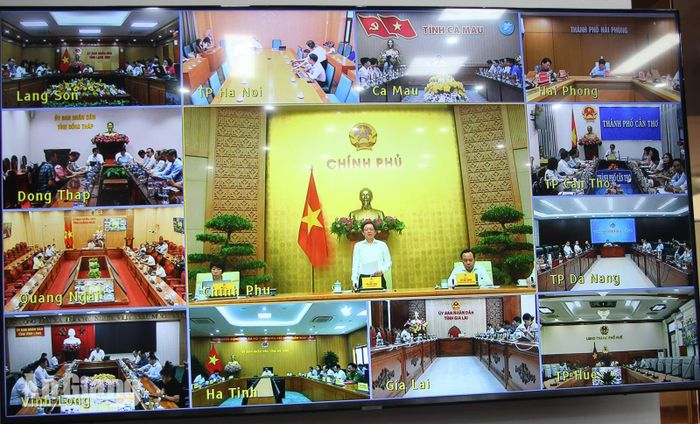Phó Thủ tướng Chính phủ Hồ Quốc Dũng kết luận hội nghị.