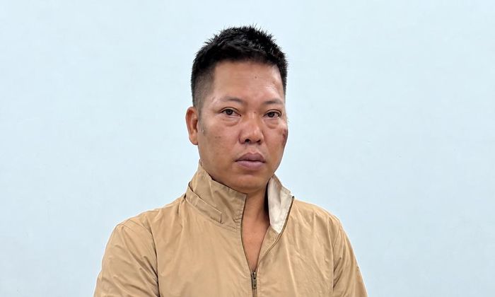Đối tượng Phạm Văn Toàn tại cơ quan công an.