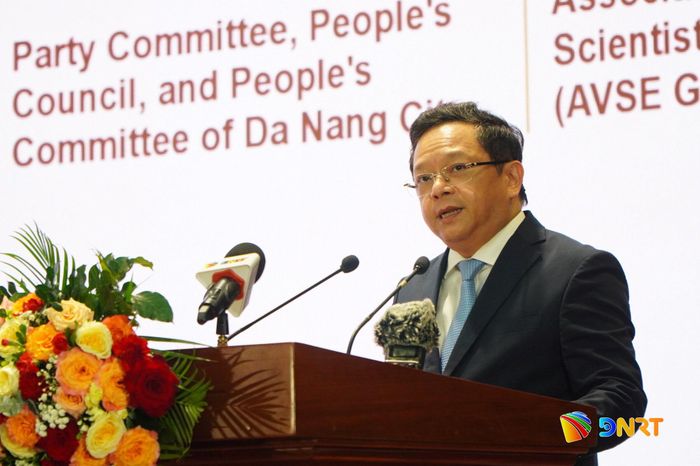 TS. Nguyễn Đức Hiển, Phó Trưởng ban Chính sách, chiến lược Trung ương phát biểu chào mừng. Ảnh: VINH ANH