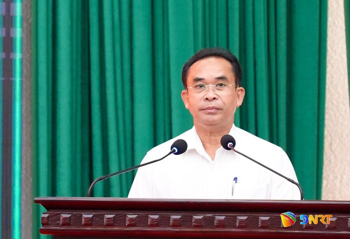 Phó Chủ tịch UBND thành phố Trần Anh Tuấn phát biểu tại hội nghị. Ảnh: T.CÔNG
