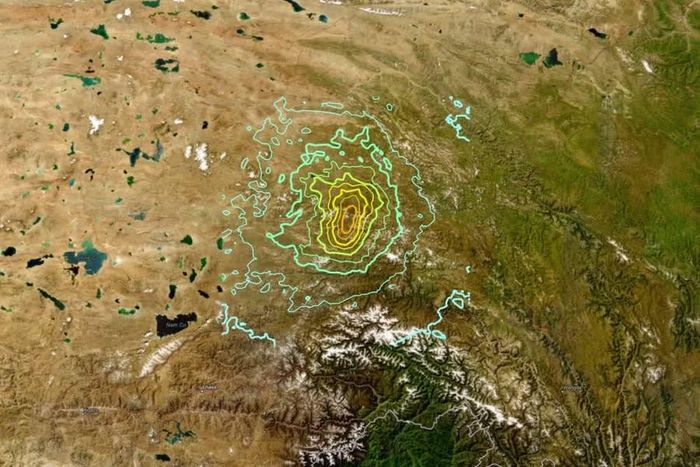  Trận động đất xảy ra lúc 22h33' ở vùng núi phía Đông Bắc Tây Tạng. Ảnh: USGS 
