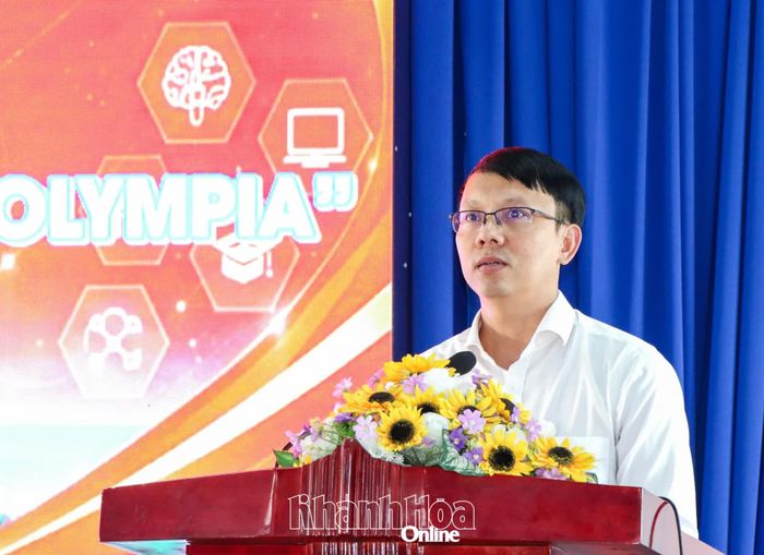 Đồng chí Nguyễn Thanh Hà phát biểu tại lễ xuất quân.