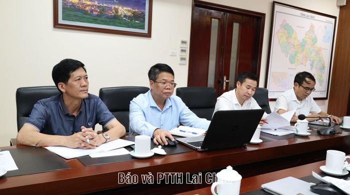Đại biểu dự hội nghị.