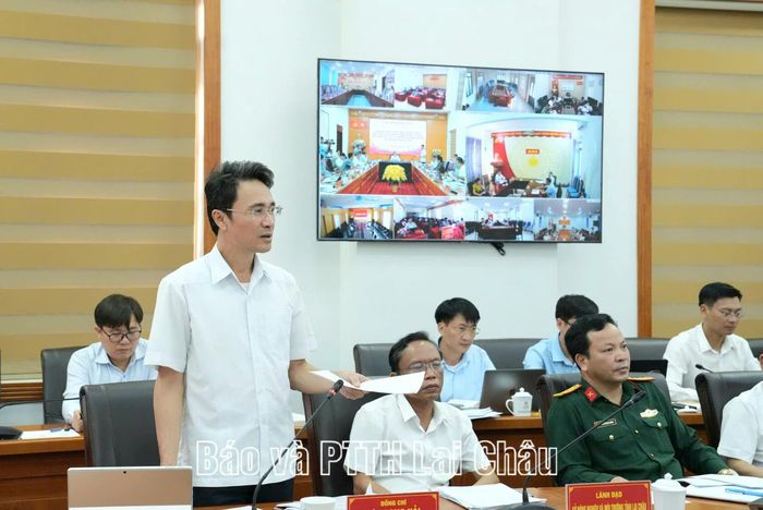 Đồng chí Hà Trọng Hải - Ủy viên Ban Thường vụ Tỉnh ủy, Phó Chủ tịch UBND tỉnh phát biểu tại hội nghị.