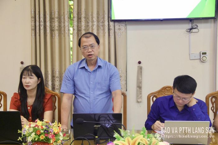 Lãnh đạo Phòng Tổ chức cán bộ, Sở Y tế phát biểu tại hội nghị